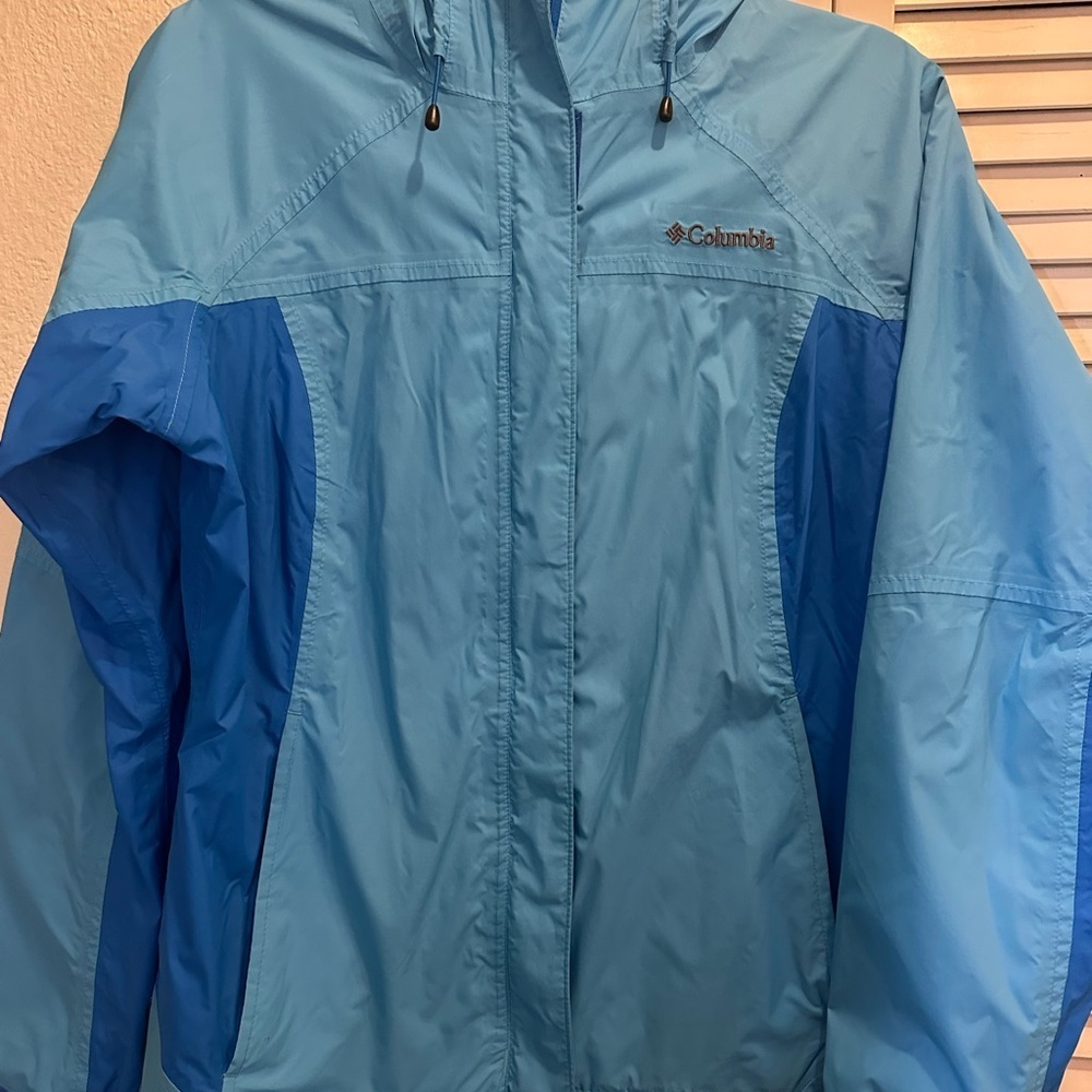 Columbia Light Blue Outdoor Jacket